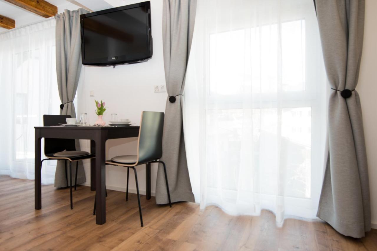 Your Home - City Apartment In Kufstein Buitenkant foto